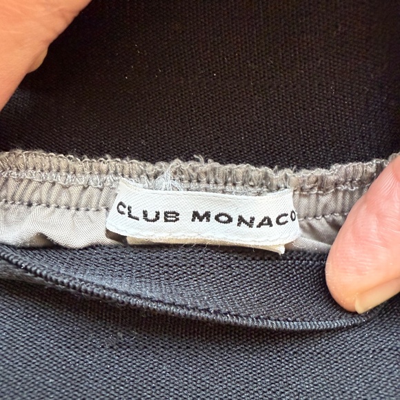 Club Monaco silk blend mini skirt - Picture 2 of 2